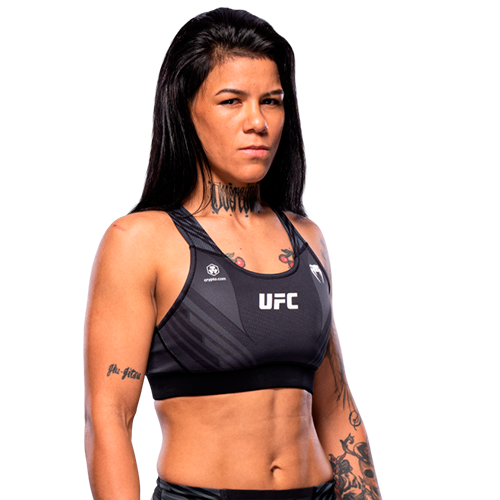 Дениз Гомес