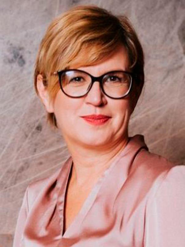 Angela Brașoveanu