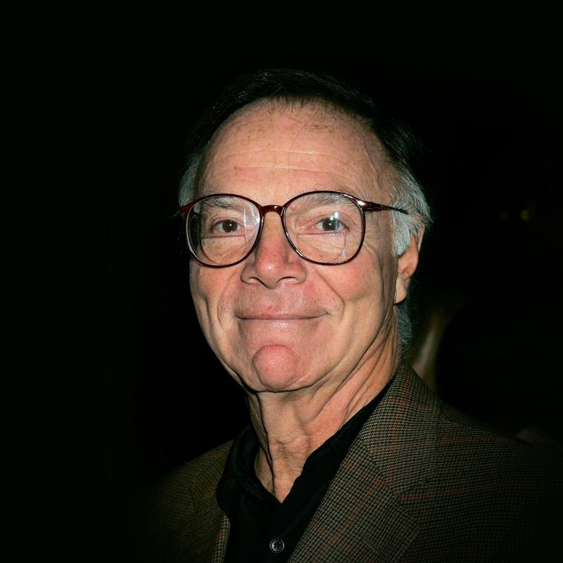 Постер Николас Пиледжи