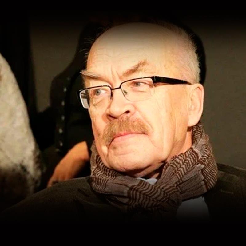 Постер Рогволд Суховерко