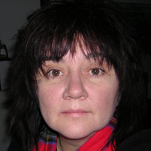 Постер Холли Дэйл