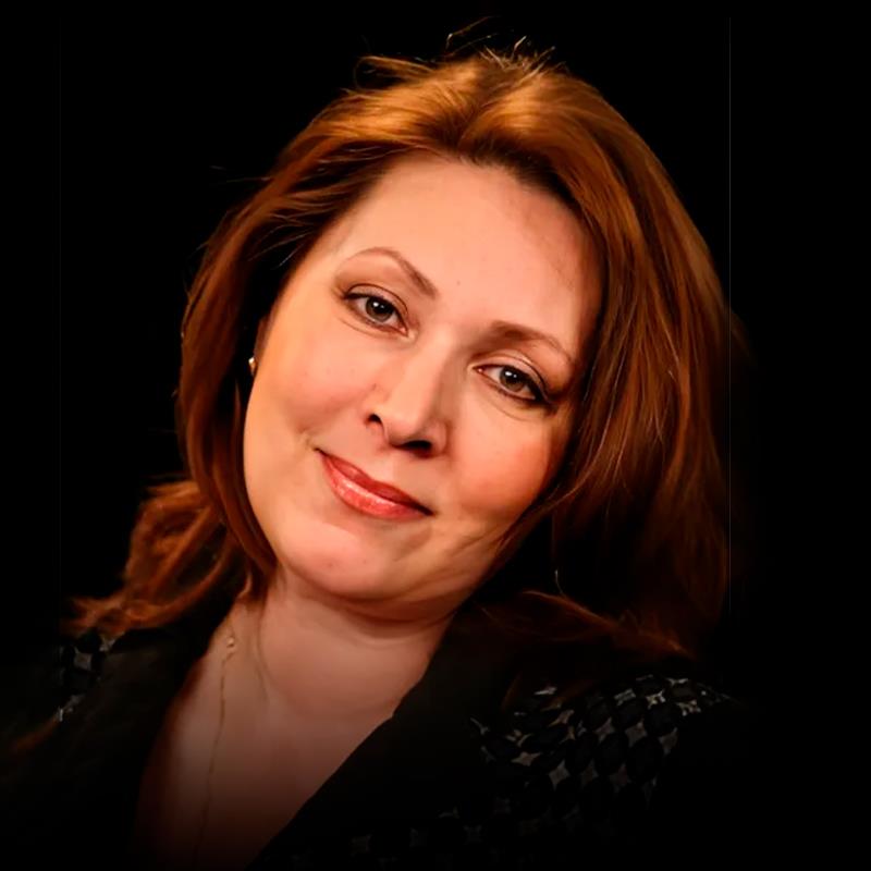 Елена Саенко