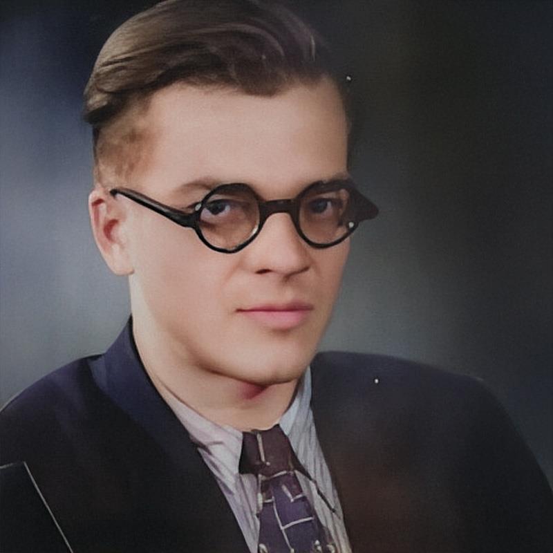 Постер Иван Давыдов