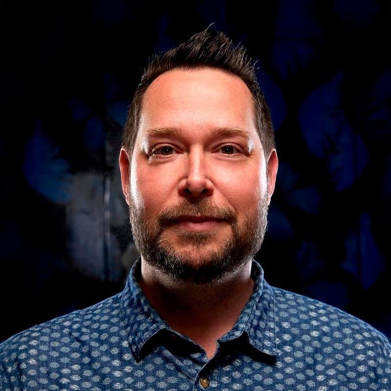 Постер Эшленд Томас