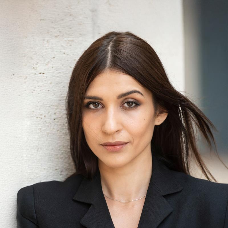 Постер Сильвия Станоева