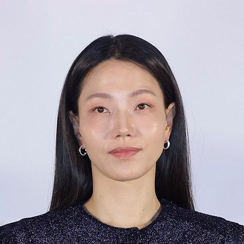 Постер Ким Щин-нок