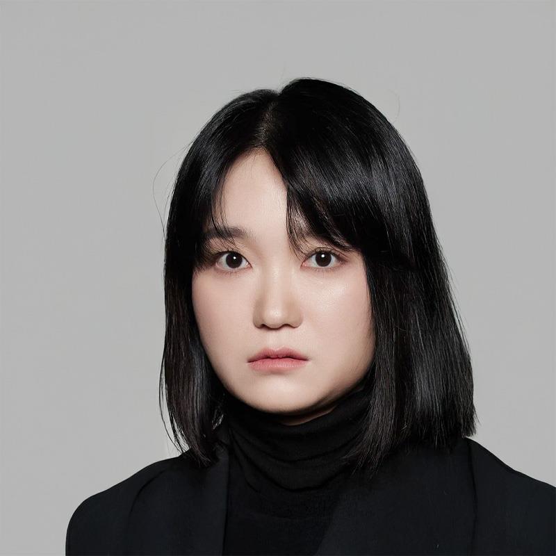 Постер Чхве Ын-гён