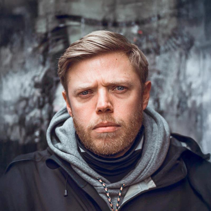 Постер Роб Бекетт