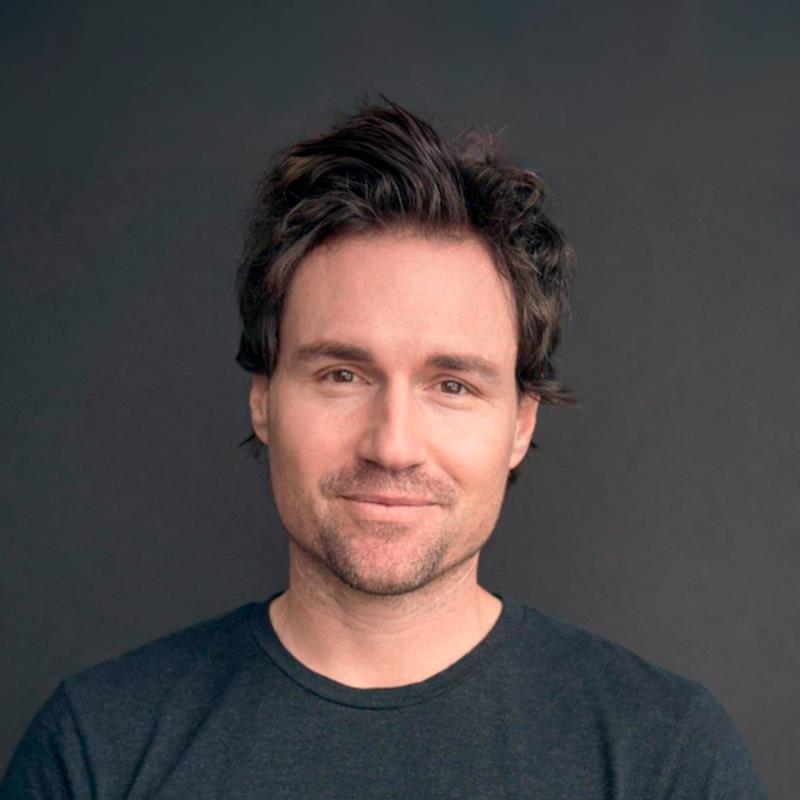 Постер Маршалл Кук