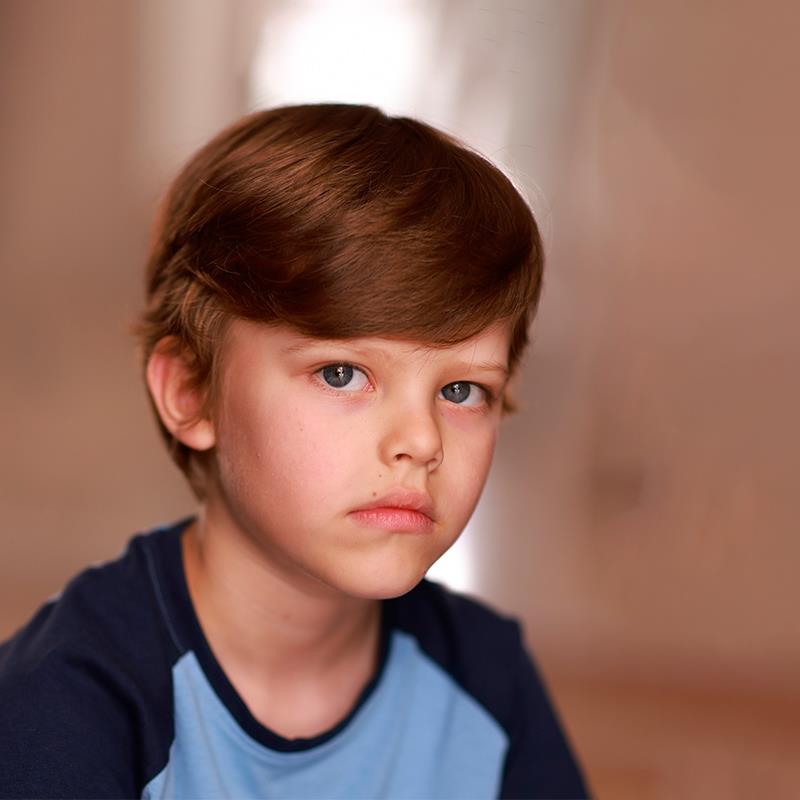 Постер Тедди Расселл