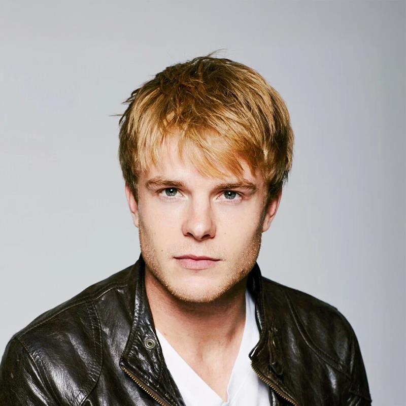 Постер Грэм Роджерс