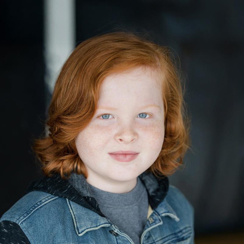 Постер Грэйсен Ньютон