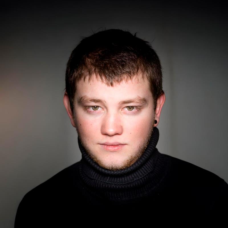 Постер Антони Бажон