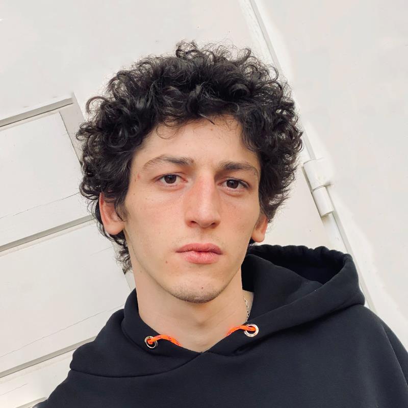 Постер Аслан Цаллати