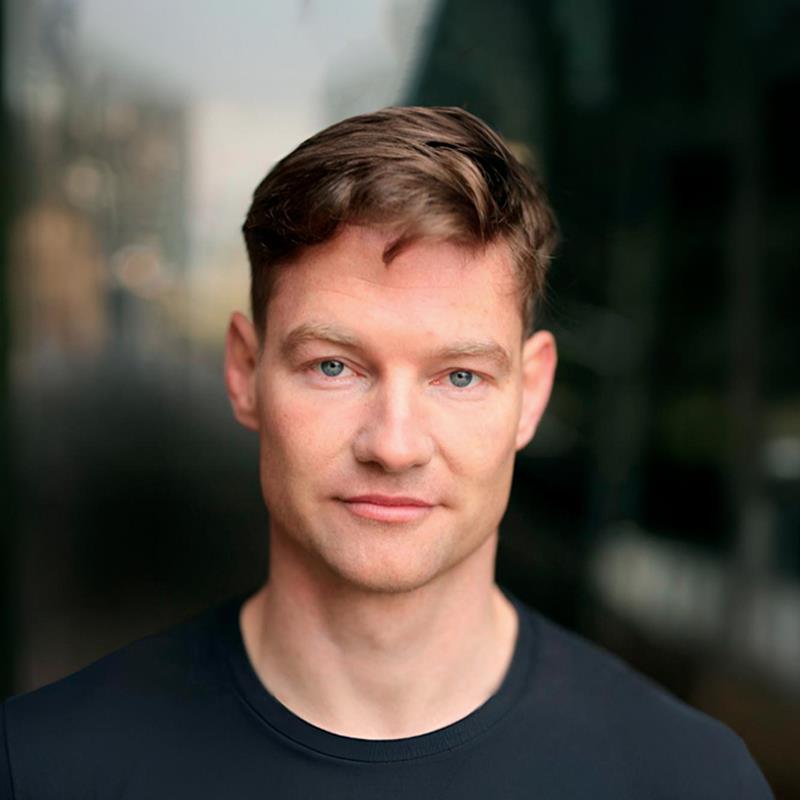 Постер Барри Джон Кинселла