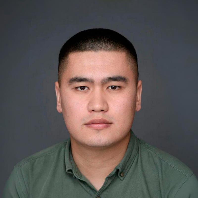 Постер Бахтияр Ташбулатов