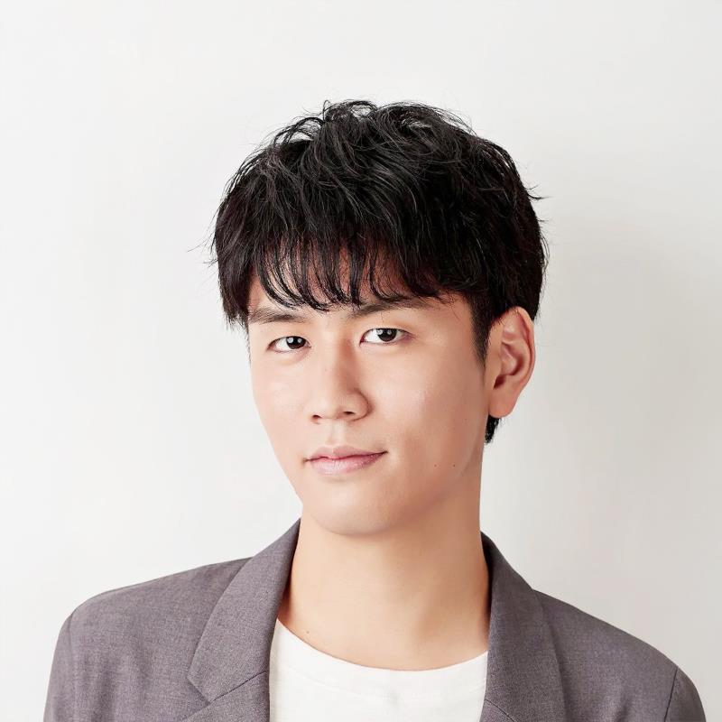 Постер Ёхэй Адзаками