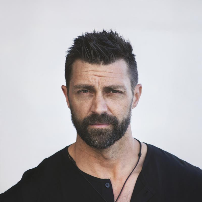 Постер Стив Бойл