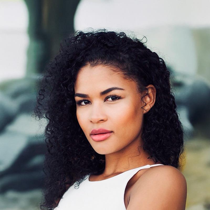 Постер Сири Блэк Ндиае