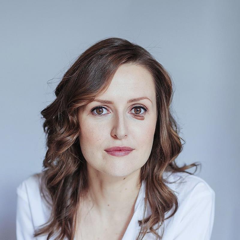 Постер Клэр Данн