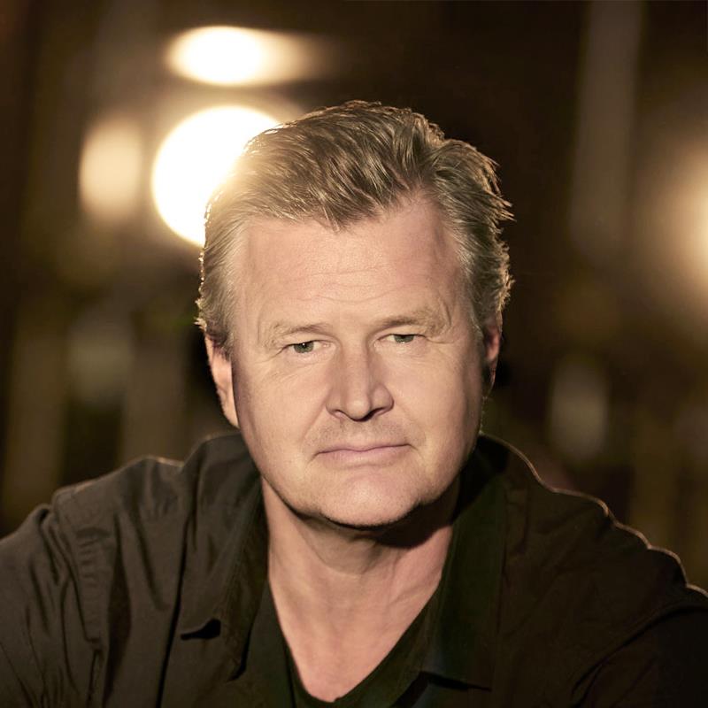 Постер Майкл Асмуссен