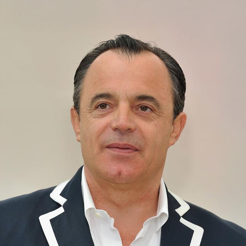 Постер Марк Риуфол