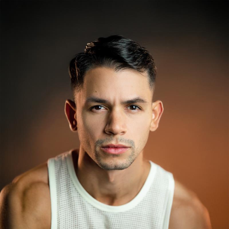 Постер Дэмиен Диас