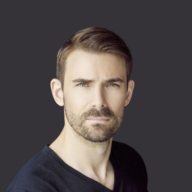 Постер Адам Брудницкий