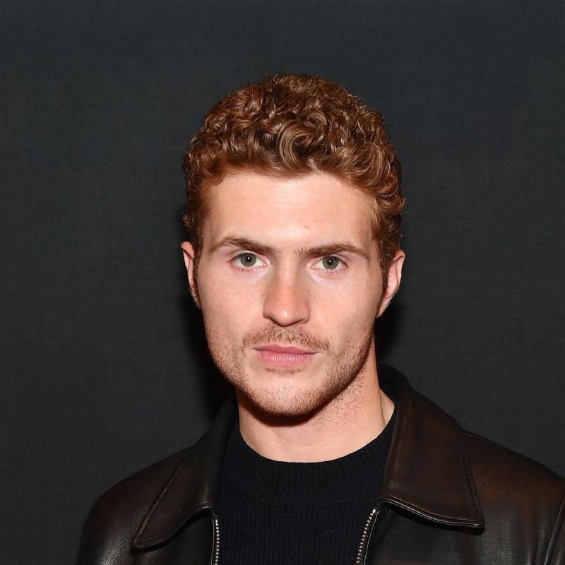 Постер Джейк Остин Уокер