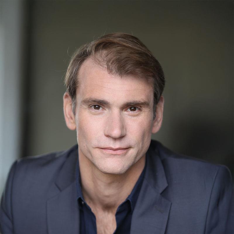 Постер Матяш Саймон