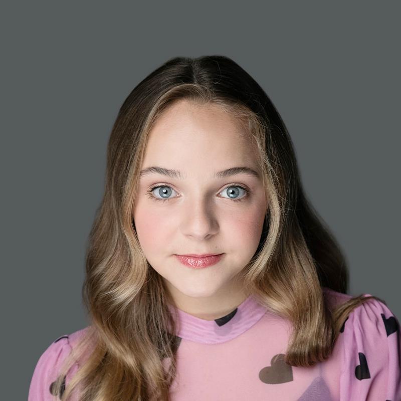 Постер Эбби Джеймс Уизерспун