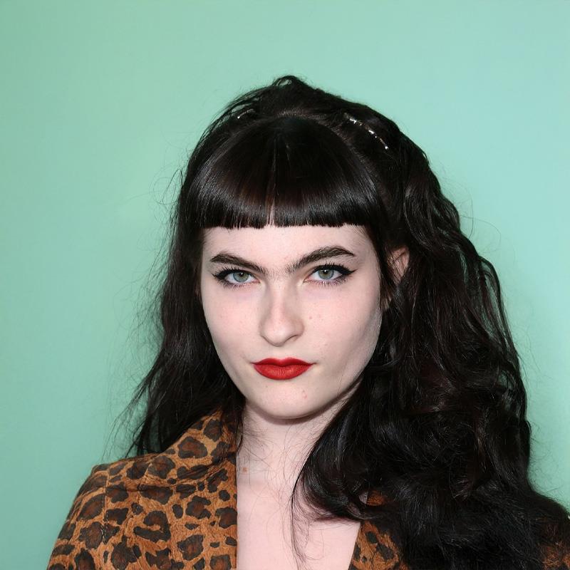 Постер Айви Волк