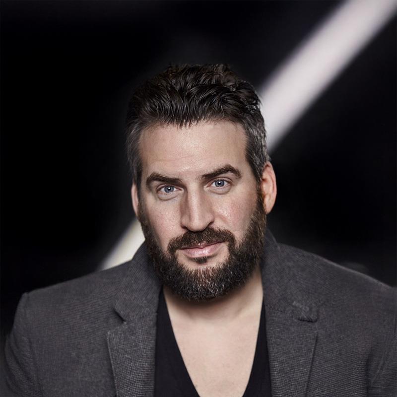 Постер Дакс Рэвин