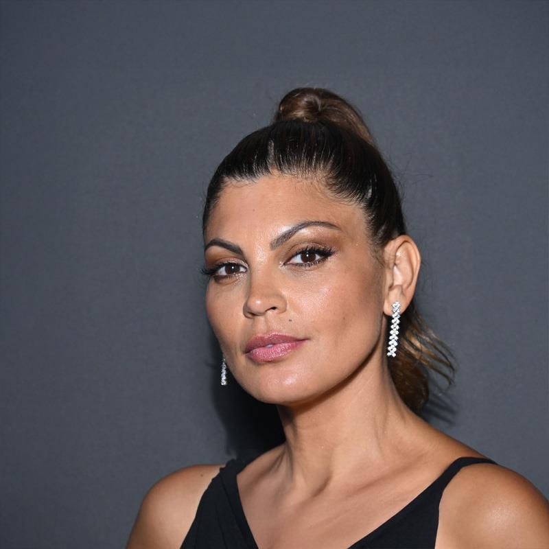 Постер Навель Мадани