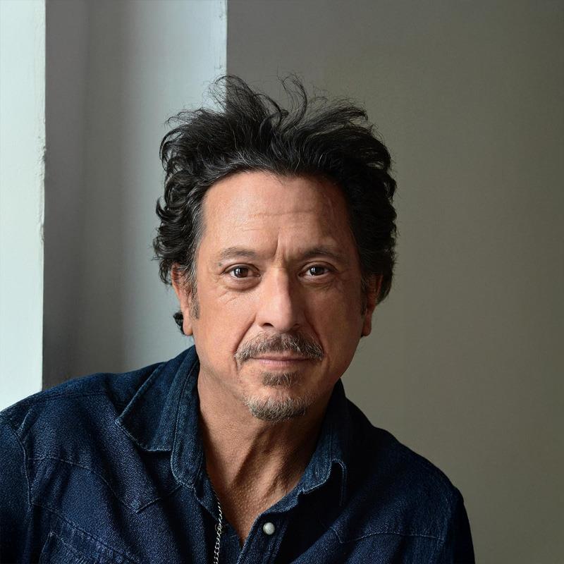 Постер Санто Фацио