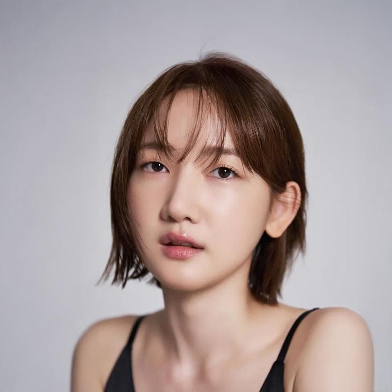 Постер Ан Со-ё