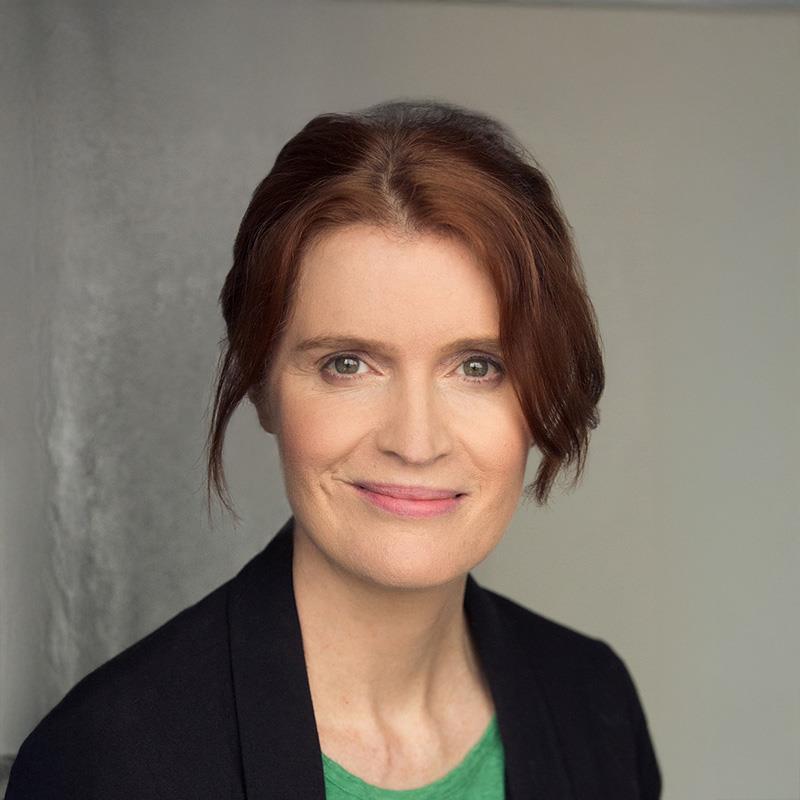 Постер Джастин Митчелл