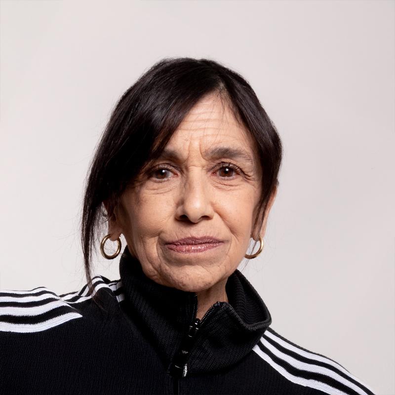 Постер Кэтрин Хантер