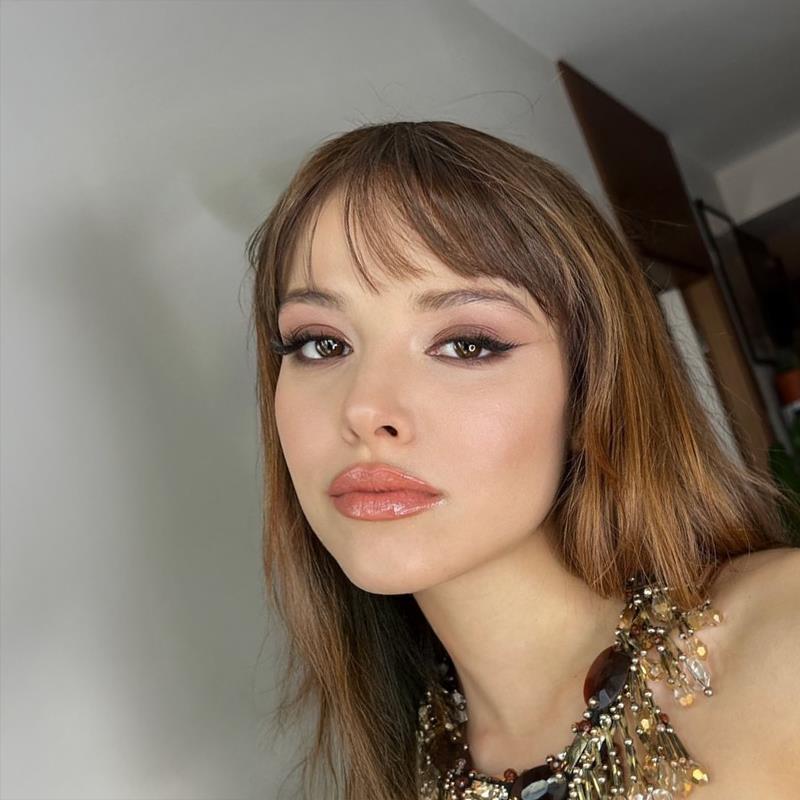 Постер Ипек Чичек