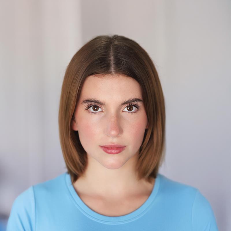 Постер Софи Проктор