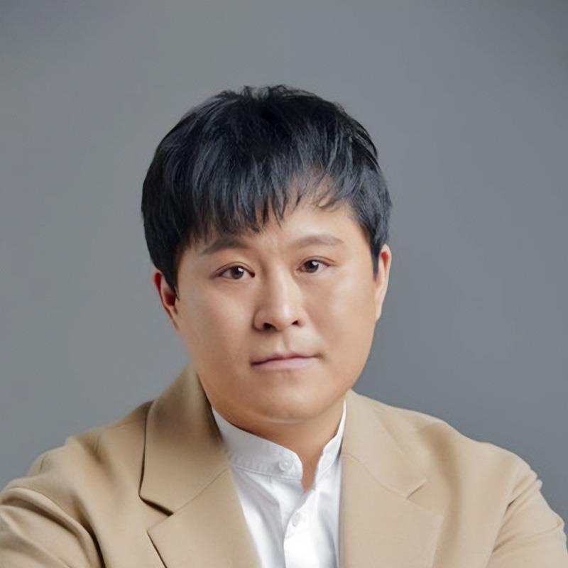 Постер Пак Мин-и