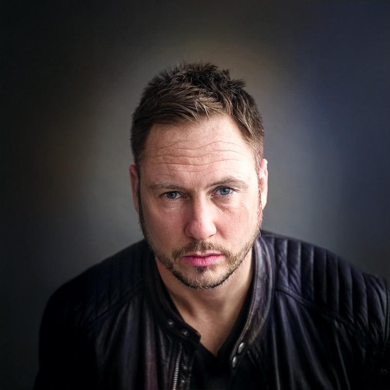 Постер Мэтт Девере