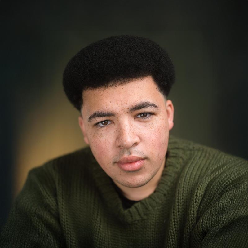 Постер Джастин Дэниелс Анен