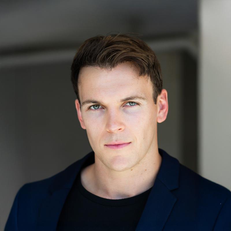 Постер Патрик Этчисон