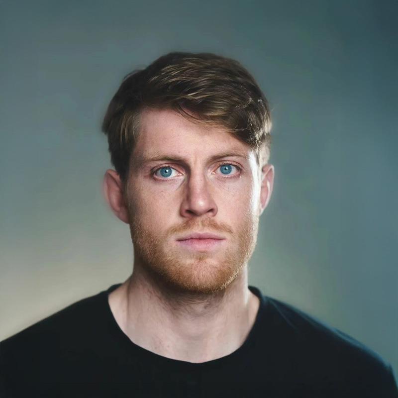 Постер Питер Клэффи