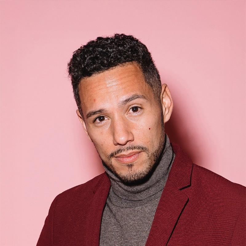 Постер Тассос Эрнандес