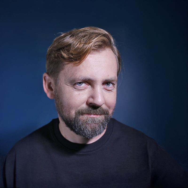 Постер Петр Лненичка