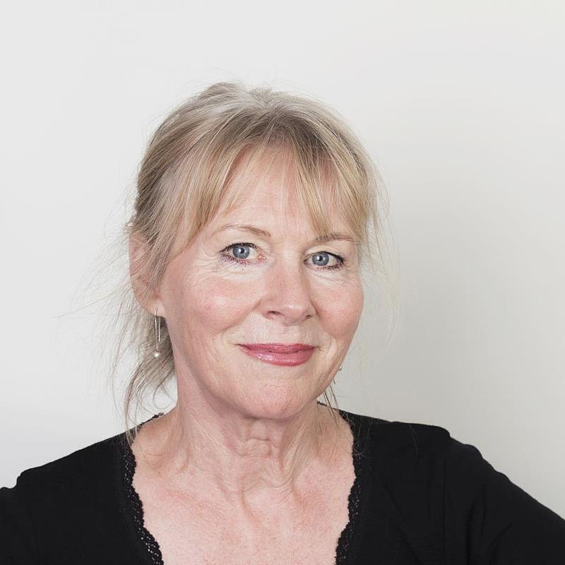 Постер Джэнни Фаурскоу