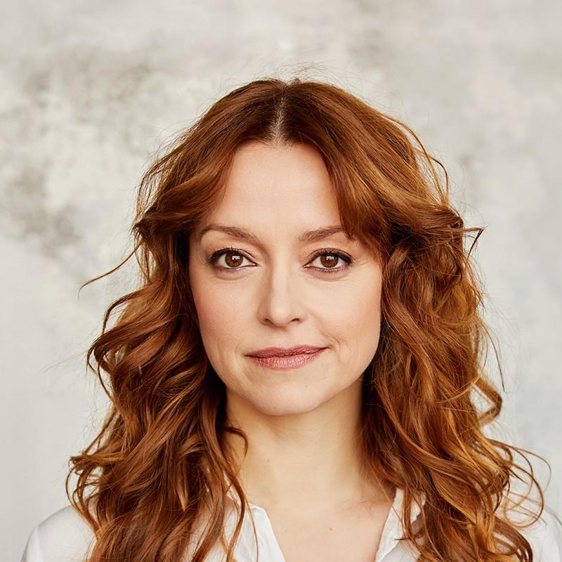 Постер Изабель Жиру