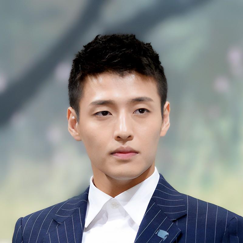 Постер Кан Ха-ныль